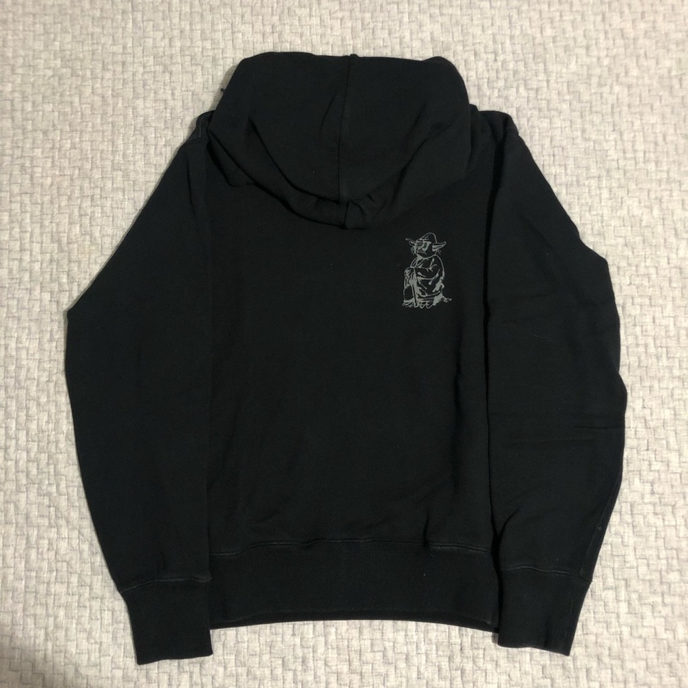Uniqlo UT Star Wars Forever Collection Hoodie: XS